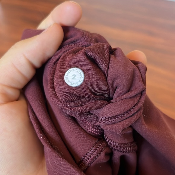 Lululemon aligns - Picture 4 of 4